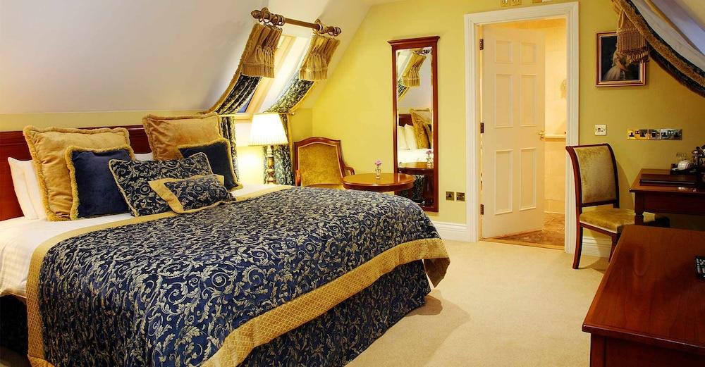 Lough Rynn Castle Hotel